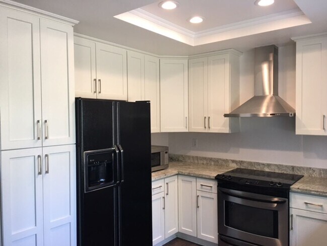 Foto del edificio - STUNNING 4BD/2BA HOME IN FREMONT CA!!!!