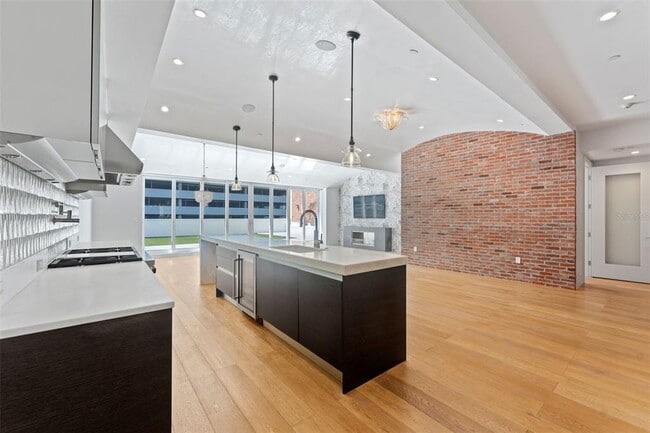 Building Photo - 465 CENTRAL Ave