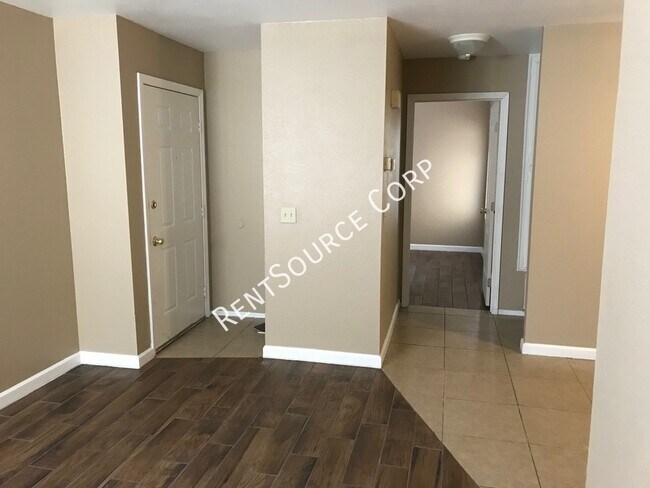 Building Photo - 504 W. Avenue J4-Unit 504A