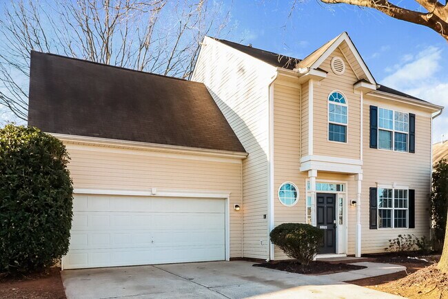 Building Photo - 10005 Brawley Ln
