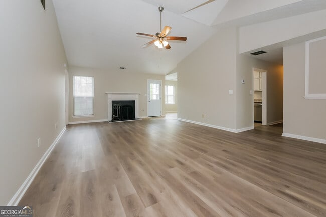 Building Photo - 473 Flint Ridge Ct