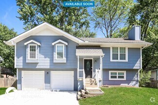 Building Photo - 2128 NE Cookson St
