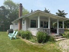 Building Photo - 1 Snowberry Ln