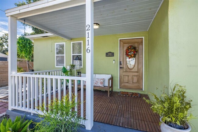 Foto del edificio - 2116 W St Louis St