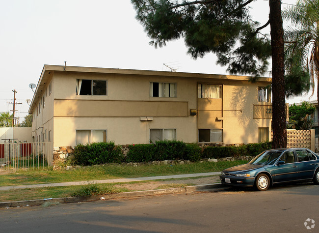 Building Photo - 223-229 E Clifton Ave