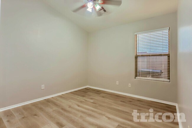 Foto del edificio - 4047 E Tanzanite Ln