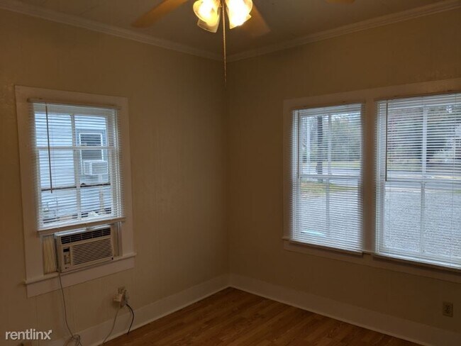 Building Photo - 2 br, 1 bath House - 1705 Johnston St.
