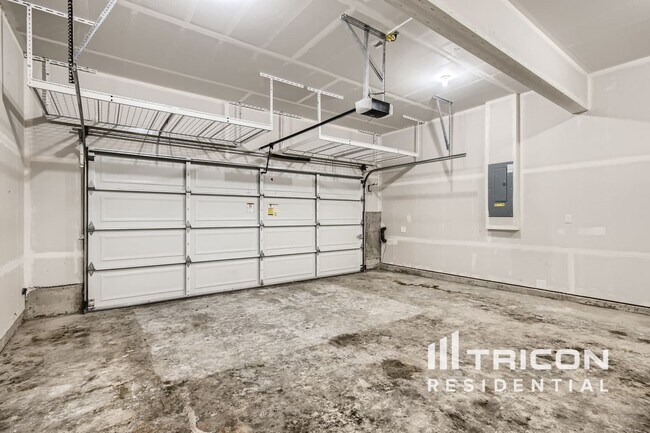Foto del edificio - 8816 56th Pl NE
