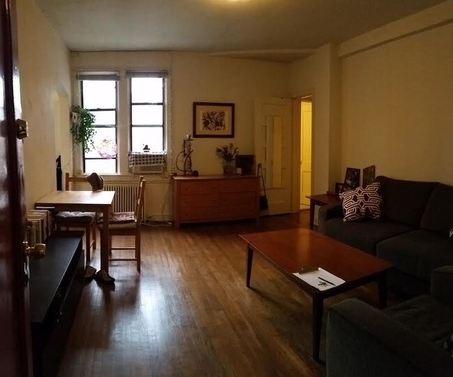Building Photo - 2517 Mozart Pl NW