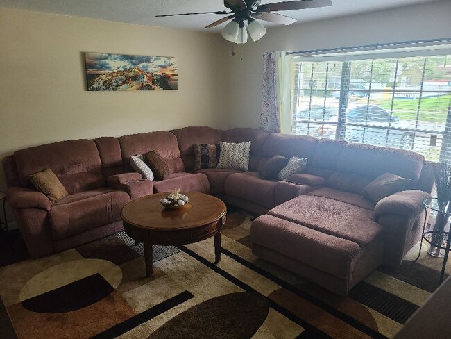 Foto del edificio - 7111 N Whittier St