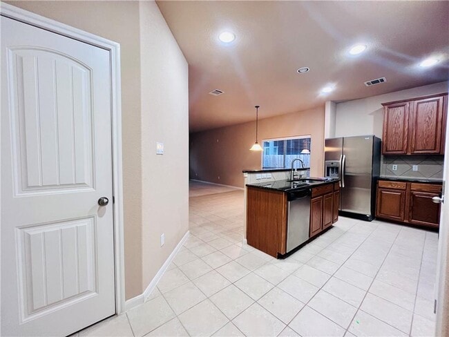 Building Photo - 2400 Independence Dr