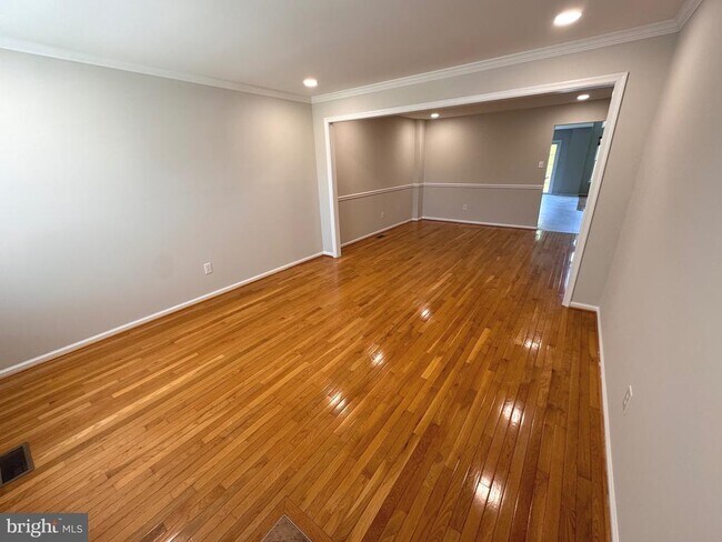 Foto del edificio - 67 Sunrise Ct
