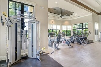 Building Photo - 9327 Glenforest Dr