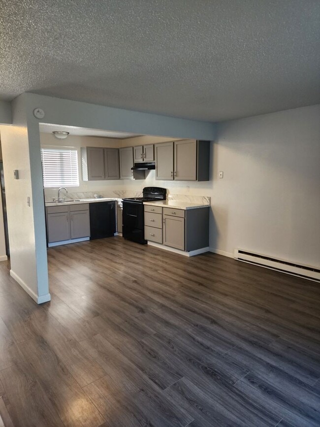 Building Photo - Park Place Apartments