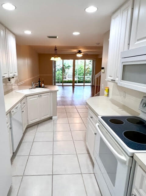 Building Photo - 488 Capistrano Dr