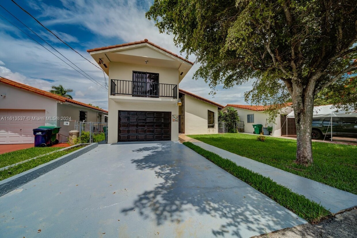 Primary Photo - 3421 SW 63rd Ave