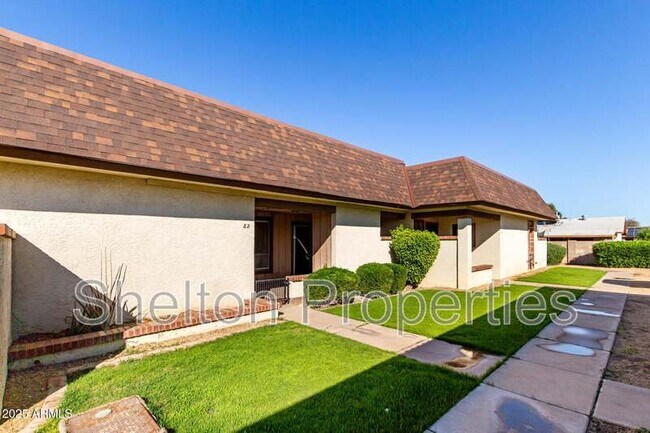 Foto del edificio - 8131 N 107th Ave
