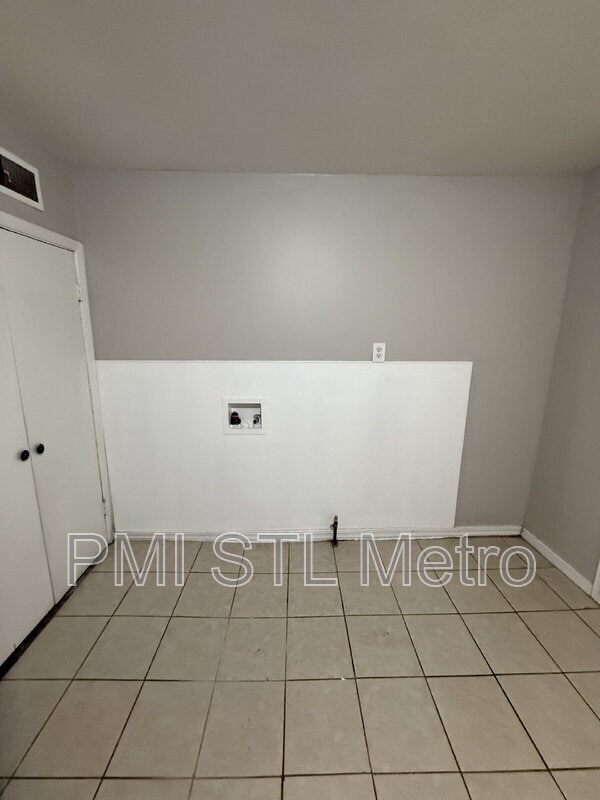 Foto del edificio - 36 Connolly Dr