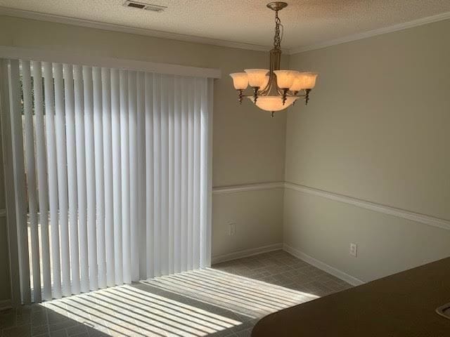 Foto del edificio - 2345 Vineyard Dr