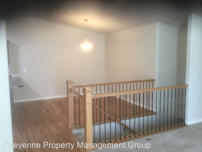 Building Photo - 2 br, 2 bath House - 5927 Crow Rd.