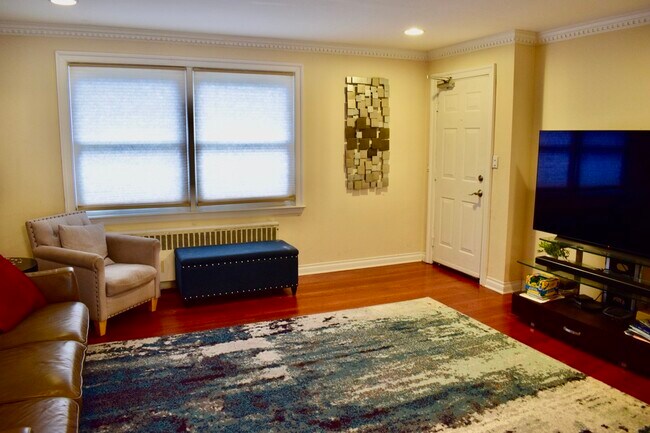 Foto del edificio - 412 Morris Ave