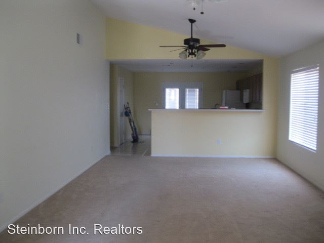 Foto del edificio - 4 br, 2 bath House - 5170 Granite St.