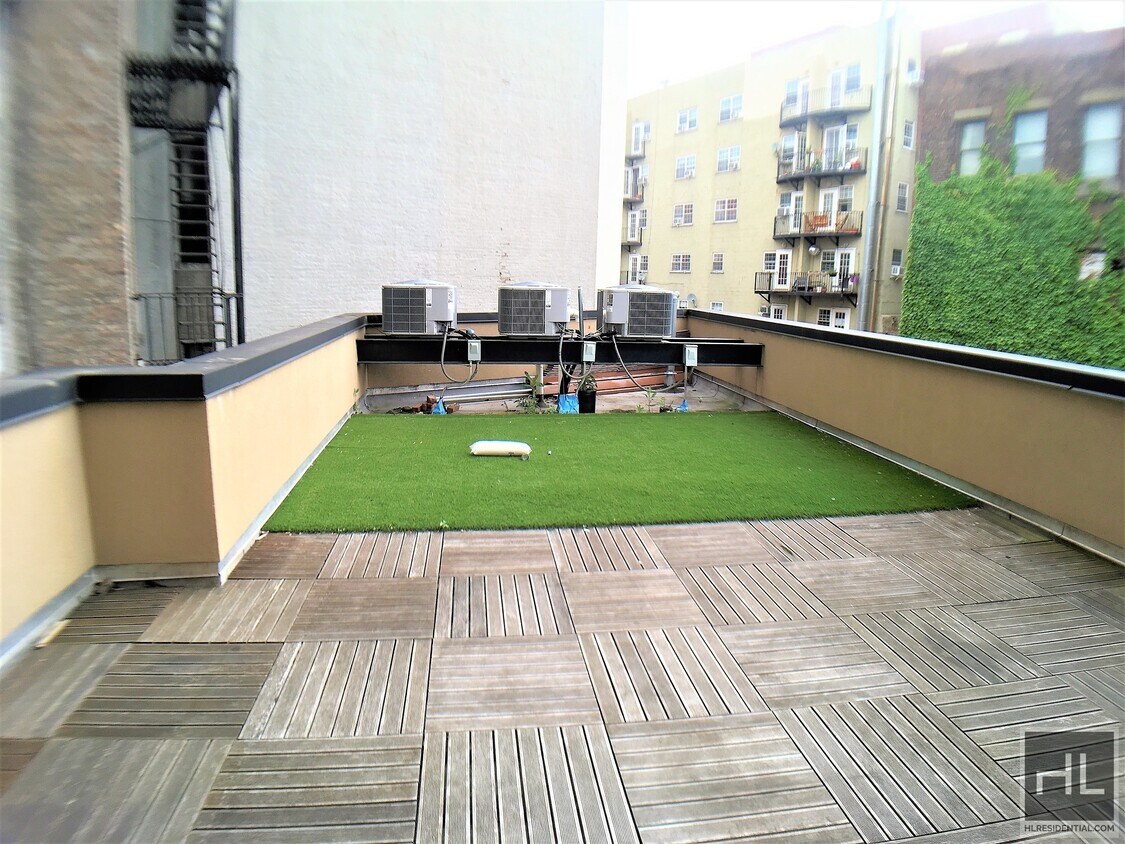 Foto principal - 1185 Fulton St