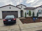 Foto principal - Two Bedroom Two Bathroom New Home