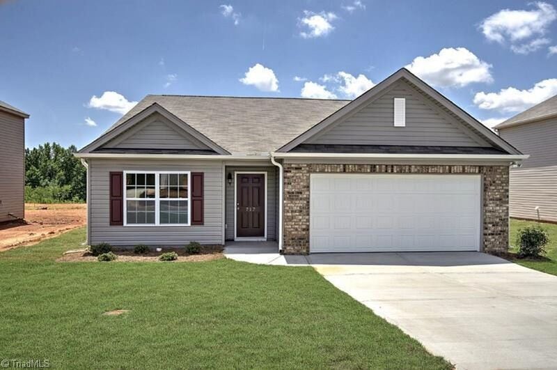 1268 Aurora Glen Dr, Rural Hall, NC 27045 House Rental in Rural Hall