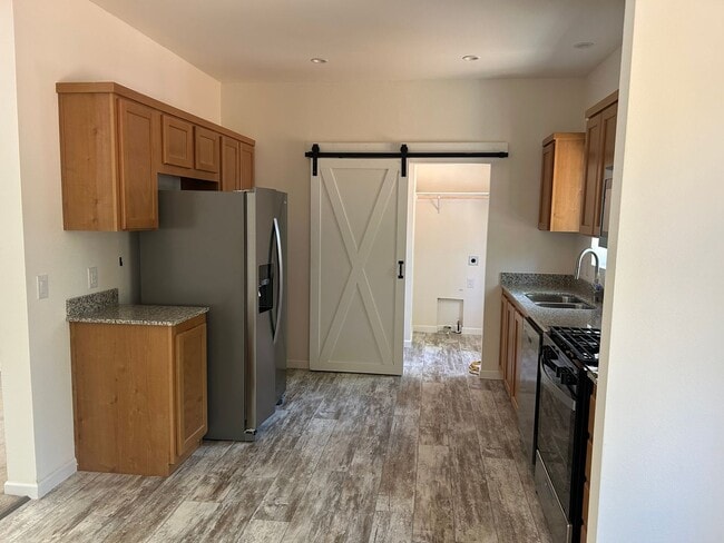 Building Photo - LAKE COMBIE ACCESS. Brand New 3-Bedroom Ho...