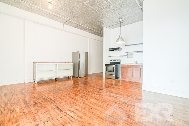 Building Photo - 1087 Flushing Ave