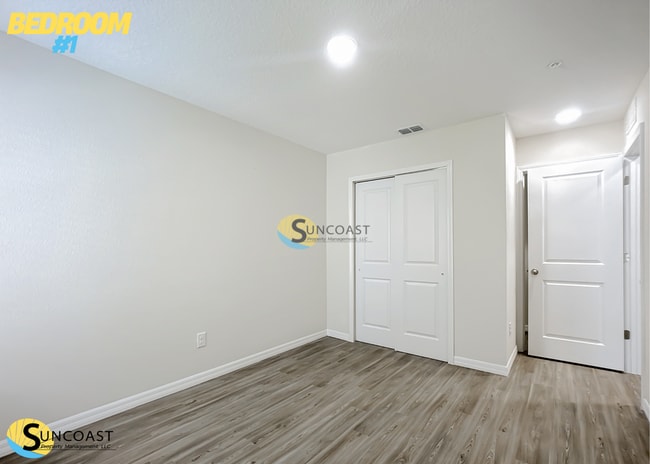 Building Photo - 11485 Oakfield Ct