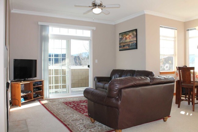 Building Photo - 1855 Trossachs Blvd SE