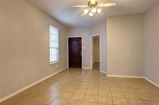Building Photo - 5916 Round Up Ln
