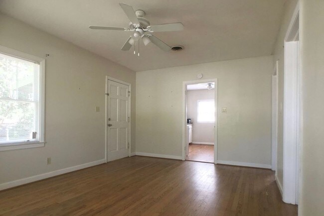 Foto del edificio - 414 Talmadge Ave