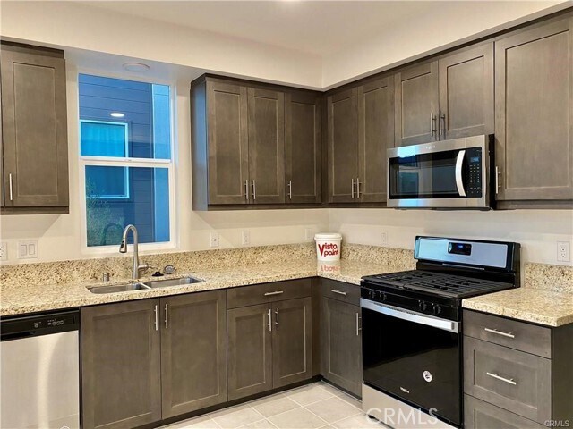 Foto del edificio - 7792 Haywood Pl