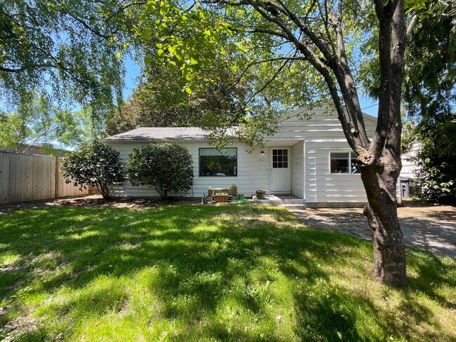 Building Photo - Charming S. Tabor 2 Bed + Bonus Room, 2 Ba...