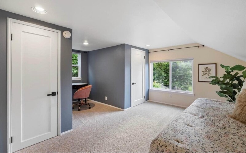 Foto principal - 16536 SE Newport Way