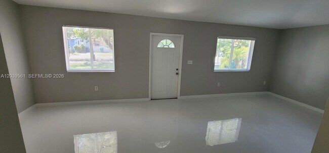 Building Photo - 10250 SW 173rd Terrace