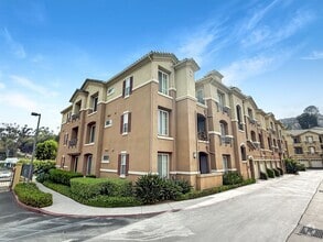 Building Photo - 10840 Scripps Ranch Blvd