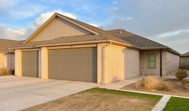 Building Photo - 1124 N 7th St