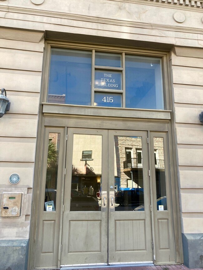 Foto del edificio - 415 22nd St