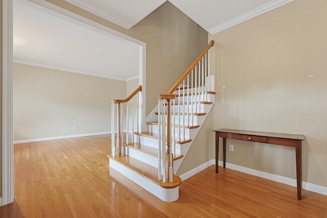 Foto del edificio - 6 Waterville Ln