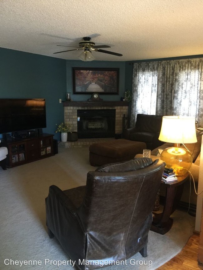 Building Photo - 3611 Silvergate Dr