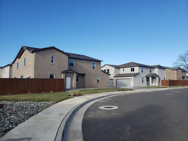 Building Photo - 6470 Riverway Ln