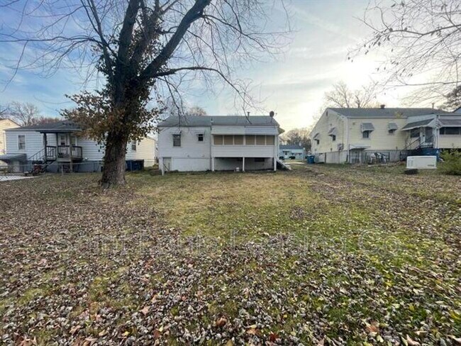 Foto del edificio - 3623 Boswell Ave