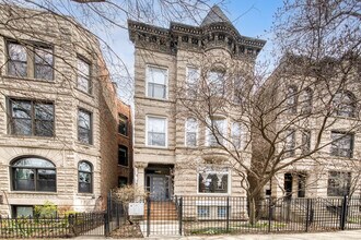 Building Photo - 1345 N Maplewood Ave