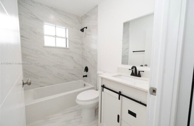 Foto del edificio - 13541 SW 182nd St