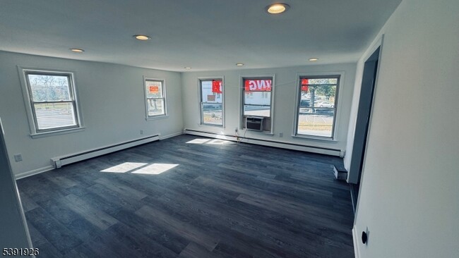 Building Photo - 2139 US-206