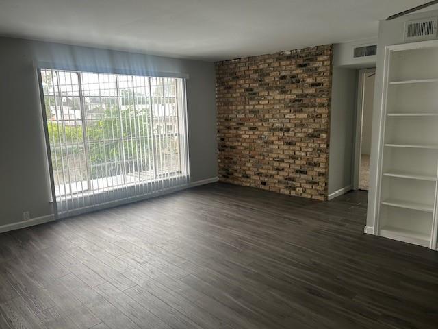 Foto del edificio - 600 Heights Blvd